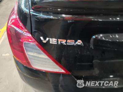 2013 Nissan Versa 1.6 S Plus - zdjęcie 8 z 30 - miniatura