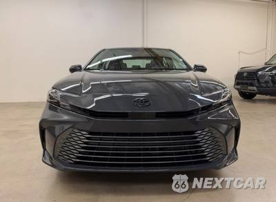 2026 Toyota Camry XLE - zdjęcie 8 z 20 - miniatura