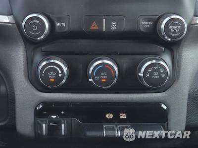 2024 Ram 2500 Big Horn Crew Cab Medium Bed - zdjęcie 16 z 31 - miniatura