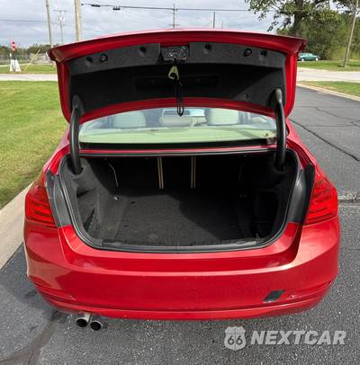 2013 BMW 3 Series Sedan 328i - zdjęcie 10 z 19 - miniatura