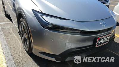 2026 Toyota Prius LE - zdjęcie 24 z 27 - miniatura