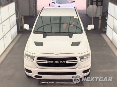 2023 Ram 1500 Laramie Crew Cab Short Bed - zdjęcie 2 z 26 - miniatura