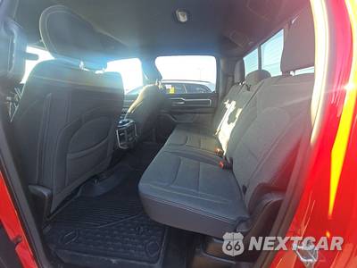 2023 Ram 1500 Big Horn Crew Cab Medium Bed - zdjęcie 13 z 27 - miniatura