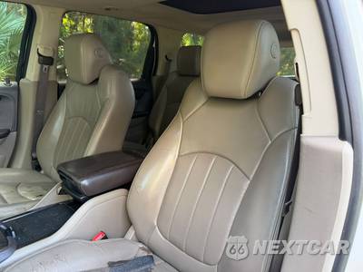 2014 GMC Acadia Denali 5SA - zdjęcie 17 z 60 - miniatura