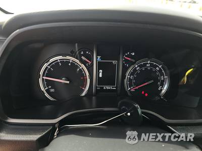 2021 Toyota 4Runner Venture - zdjęcie 18 z 24 - miniatura