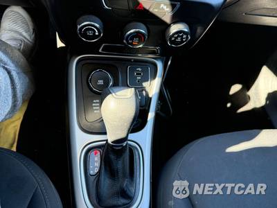 2018 Jeep Compass Sport - zdjęcie 22 z 25 - miniatura
