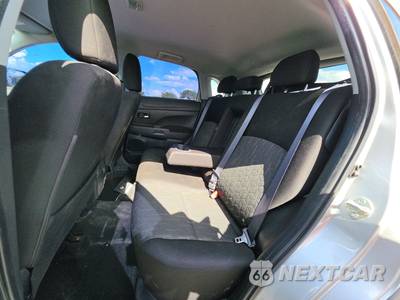 2023 Mitsubishi Outlander Sport 2.0 S - zdjęcie 13 z 16 - miniatura