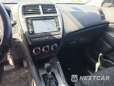 2023 Mitsubishi Outlander Sport 2.0 S - zdjęcie 11 z 16 - miniatura