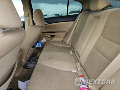 2011 Honda Accord Sedan LX - zdjęcie 13 z 17 - miniatura