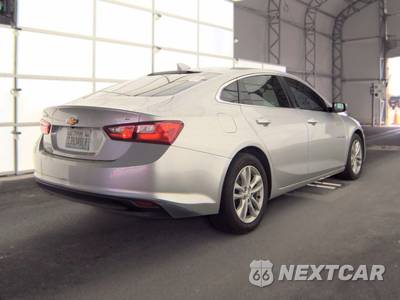 2016 Chevrolet Malibu LT 1LT - zdjęcie 4 z 18 - miniatura