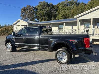 2020 Ford Super Duty F-450 Platinum Crew Cab Long Bed DRW - zdjęcie 4 z 49 - miniatura