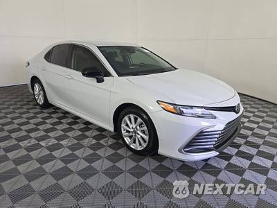 2024 Toyota Camry LE - zdjęcie 3 z 17 - miniatura