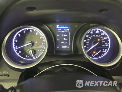 2024 Toyota Camry LE - zdjęcie 12 z 17 - miniatura