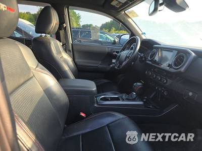 2019 Toyota Tacoma TRD Pro Crew Cab Medium Bed - zdjęcie 8 z 27 - miniatura