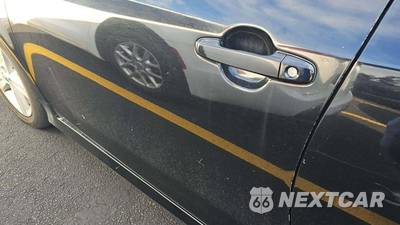 2014 Toyota Camry SE - zdjęcie 30 z 46 - miniatura