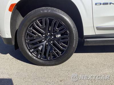 2024 GMC Yukon Denali - zdjęcie 4 z 34 - miniatura
