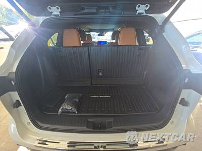 2026 Toyota Highlander Platinum - zdjęcie 23 z 25 - miniatura