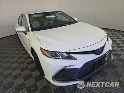 2021 Toyota Camry Hybrid LE - zdjęcie 3 z 17 - miniatura