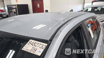 2025 Toyota Corolla Cross Hybrid S - zdjęcie 21 z 32 - miniatura