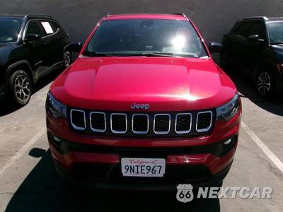 2025 Jeep Compass Latitude - zdjęcie 11 z 21 - miniatura