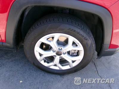 2025 Jeep Compass Latitude - zdjęcie 6 z 21 - miniatura