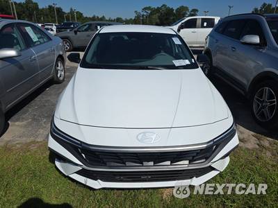 2025 Hyundai Elantra SEL Sport - zdjęcie 2 z 19 - miniatura