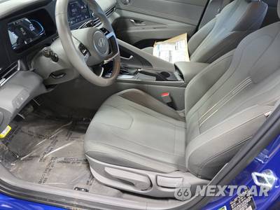 2025 Hyundai Elantra SEL Sport - zdjęcie 7 z 18 - miniatura