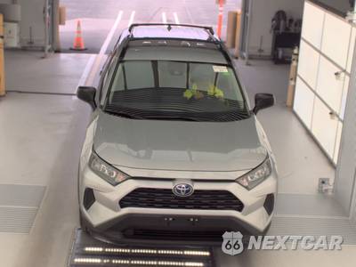 2021 Toyota RAV4 Hybrid LE - zdjęcie 2 z 25 - miniatura