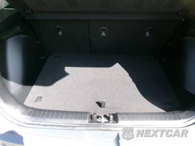 2025 Hyundai Venue Limited - zdjęcie 8 z 27 - miniatura