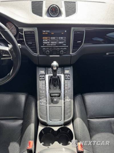 2015 Porsche Macan S - zdjęcie 10 z 44 - miniatura