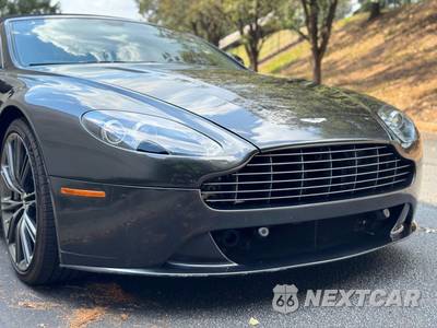 2013 Aston Martin V8 Vantage Convertible - zdjęcie 13 z 69 - miniatura