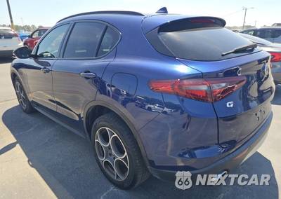 2018 Alfa Romeo Stelvio Sport - zdjęcie 16 z 19 - miniatura