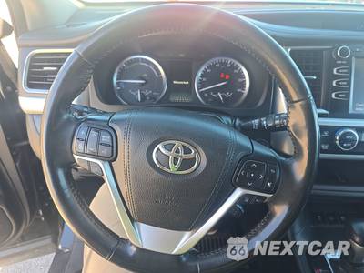 2018 Toyota Highlander Hybrid XLE - zdjęcie 16 z 41 - miniatura