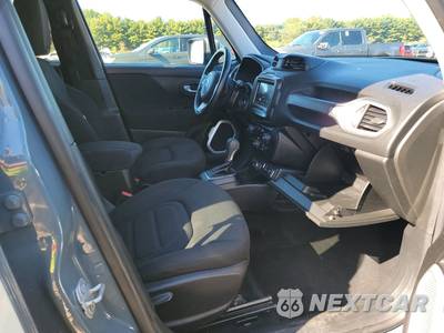 2018 Jeep Renegade Latitude - zdjęcie 8 z 30 - miniatura
