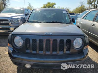 2017 Jeep Patriot Latitude - zdjęcie 2 z 31 - miniatura