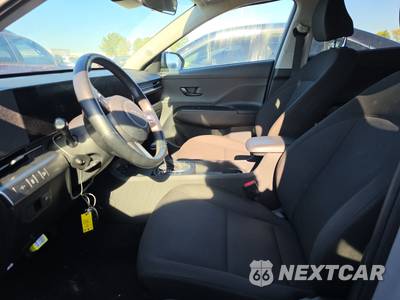 2025 Hyundai Kona SEL - zdjęcie 7 z 32 - miniatura
