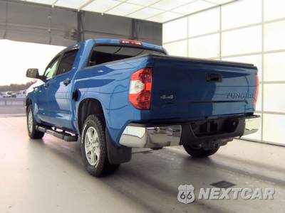 2017 Toyota Tundra SR5 Crew Cab Short Bed - zdjęcie 6 z 33 - miniatura