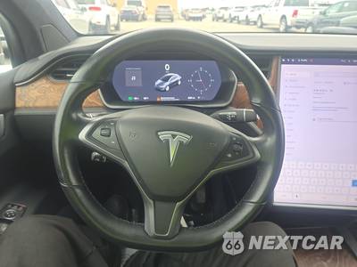 2021 Tesla Model X Long Range Plus - zdjęcie 10 z 35 - miniatura