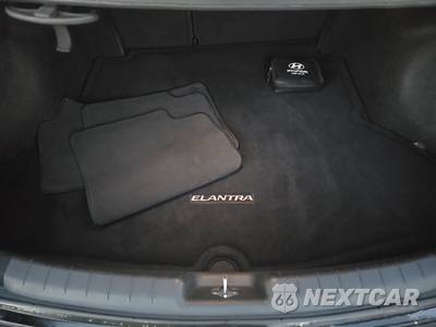 2020 Hyundai Elantra Value Edition Sedan - zdjęcie 16 z 35 - miniatura