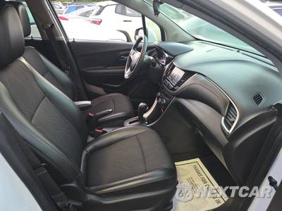 2020 Chevrolet Trax LT 1LT - zdjęcie 8 z 18 - miniatura