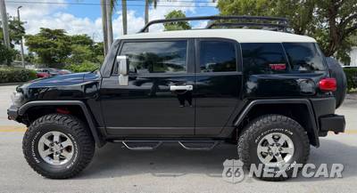 2011 Toyota FJ Cruiser w/Rear Doors - zdjęcie 5 z 16 - miniatura