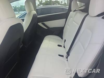 2022 Tesla Model Y Long Range - zdjęcie 16 z 21 - miniatura