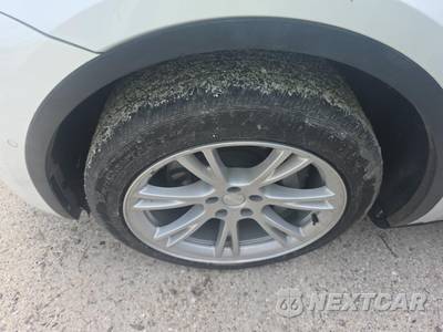 2022 Tesla Model Y Long Range - zdjęcie 8 z 21 - miniatura