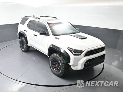2025 Toyota 4Runner i-FORCE MAX TRD Pro - zdjęcie 3 z 11 - miniatura