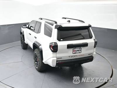 2025 Toyota 4Runner i-FORCE MAX TRD Pro - zdjęcie 5 z 11 - miniatura