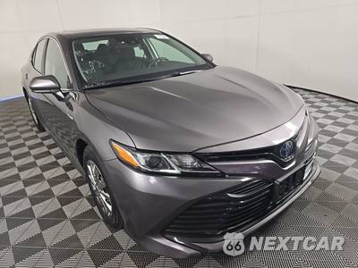 2019 Toyota Camry Hybrid LE - zdjęcie 3 z 17 - miniatura