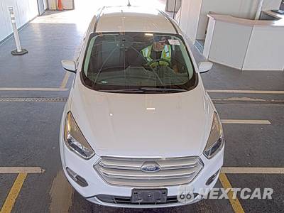 2019 Ford Escape SE - zdjęcie 2 z 32 - miniatura