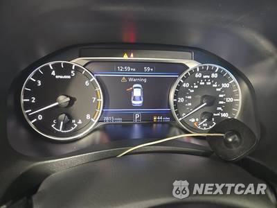 2025 Nissan Altima SR - zdjęcie 12 z 18 - miniatura
