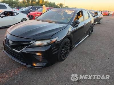 2020 Toyota Camry TRD - zdjęcie 1 z 25 - miniatura