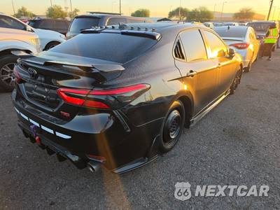2020 Toyota Camry TRD - zdjęcie 4 z 25 - miniatura